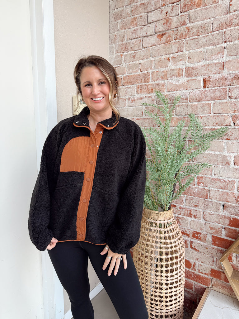 Colorblock Fleece Jacket in Black