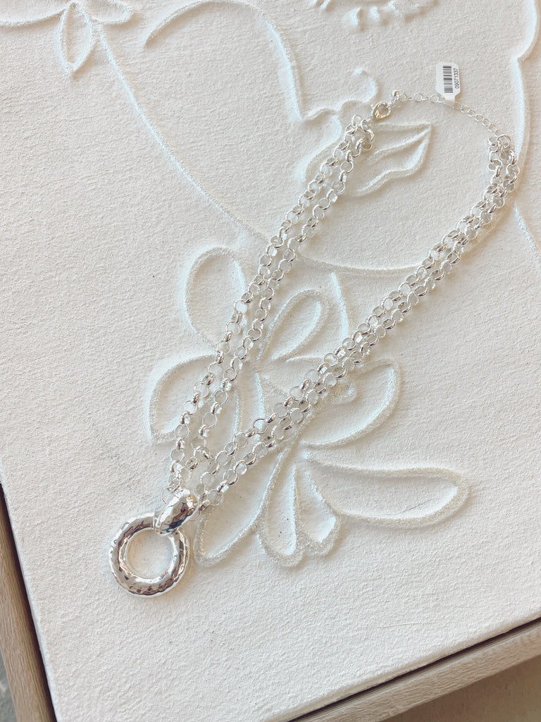 Textured Circle Pendant Necklace
