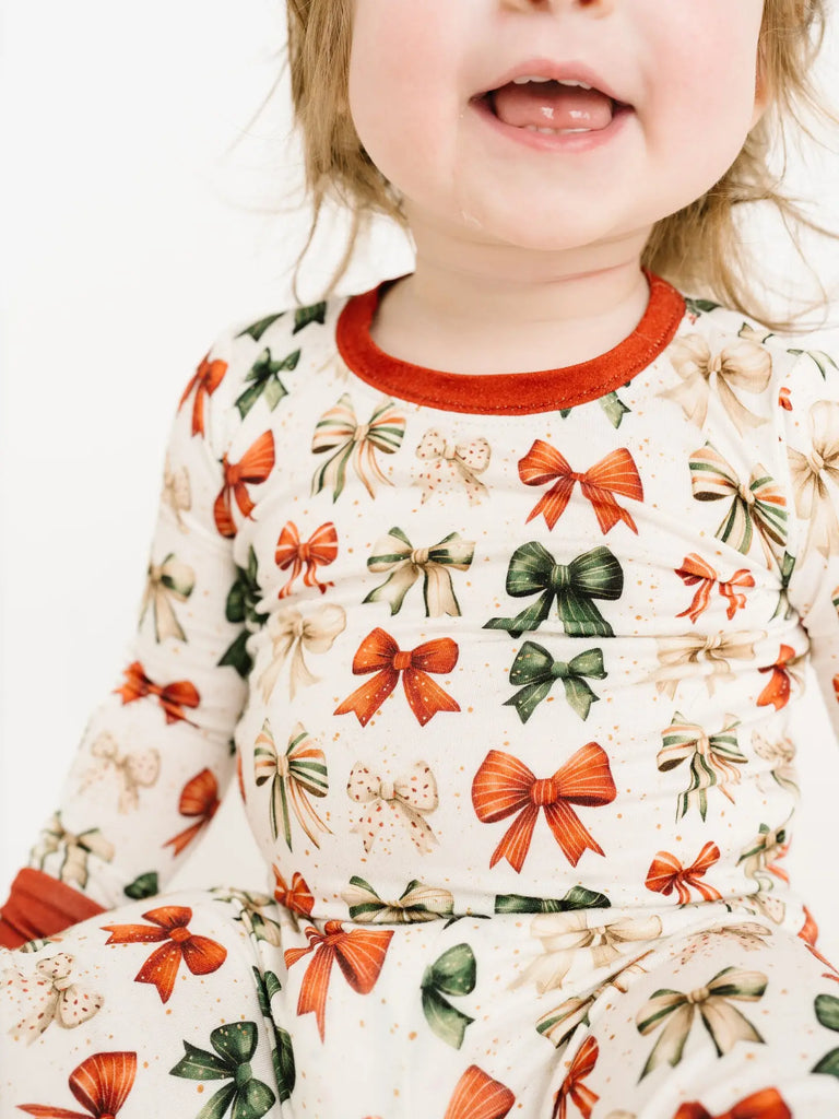 Holiday Bows Bamboo Set