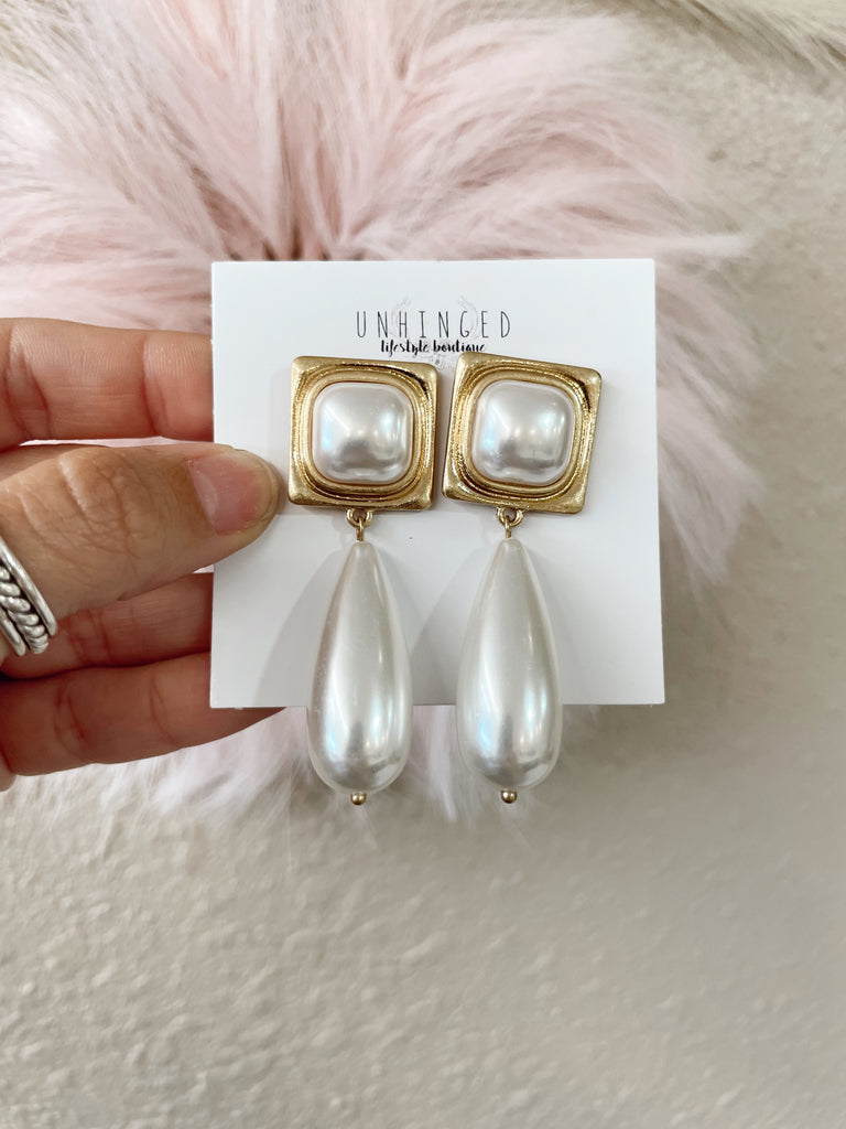 Teardrop Pearl Earrings