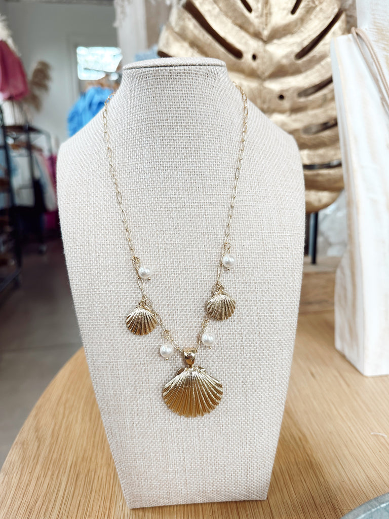 Shell & Pearl Chain Necklace
