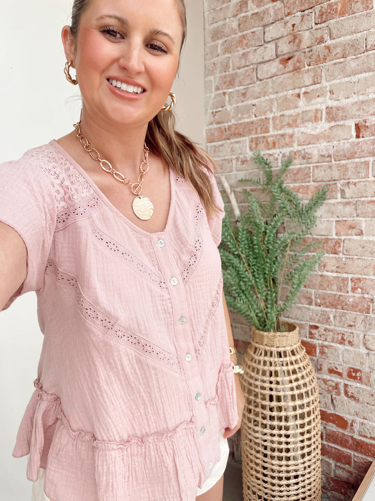 Textured Organic Round Necklace