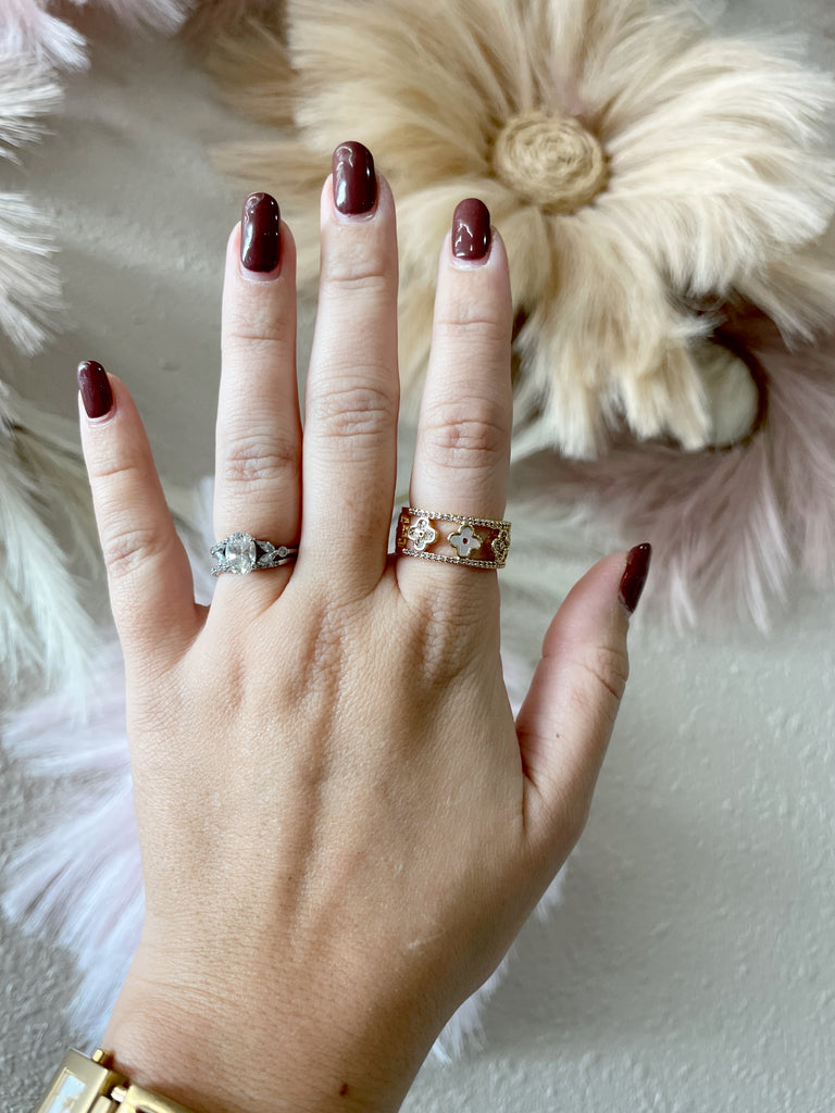 Multi Clover Ring