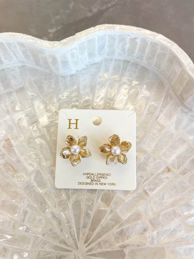 Gold Dipped Flower and Pearl Earring