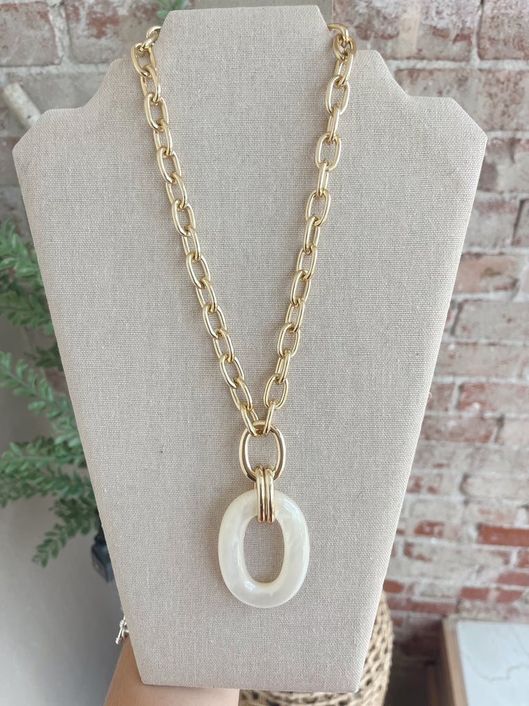 Stella Necklace in White