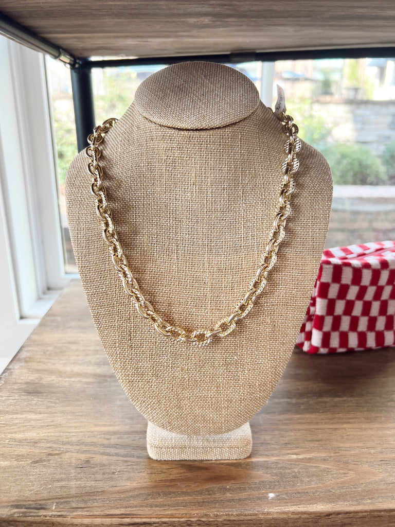 Textured Gold Chain Linked Necklace