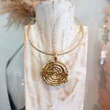 Swirl Round Open Choker