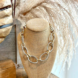Textured Oval Chain Necklace