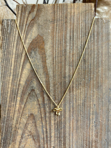 Livin’ Lux Necklace Gold Crystal C