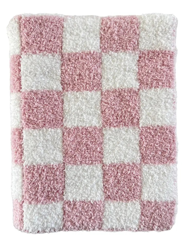 Checkered Mini Blanket in Strawberry