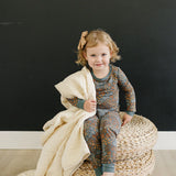 Cream Lace Muslin Quilt