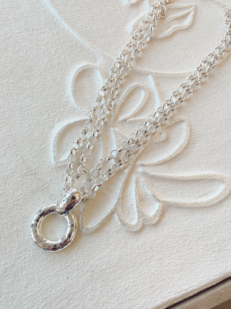 Textured Circle Pendant Necklace