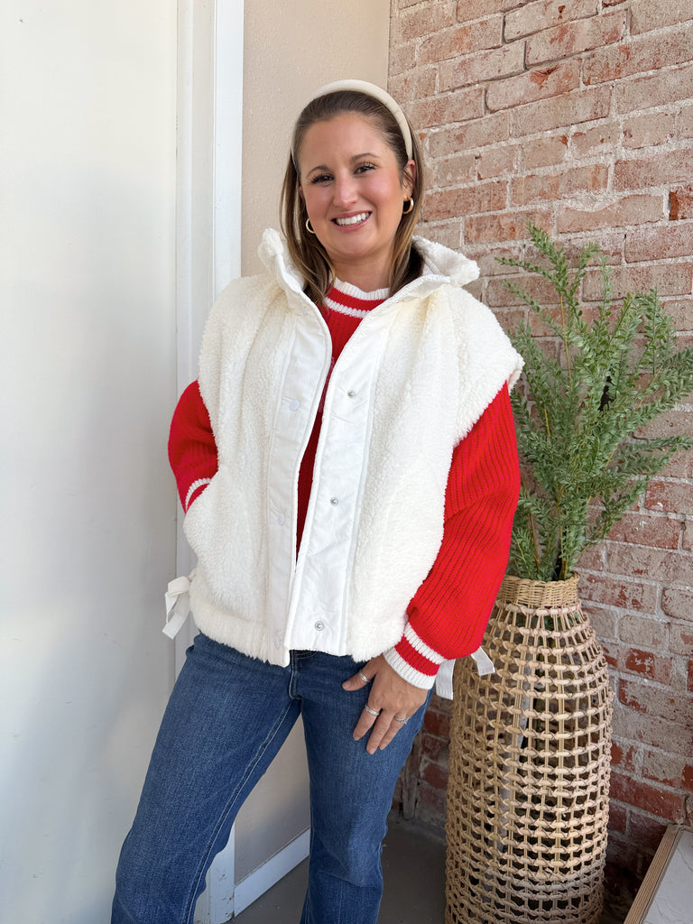 Mocha Frap Vest in White