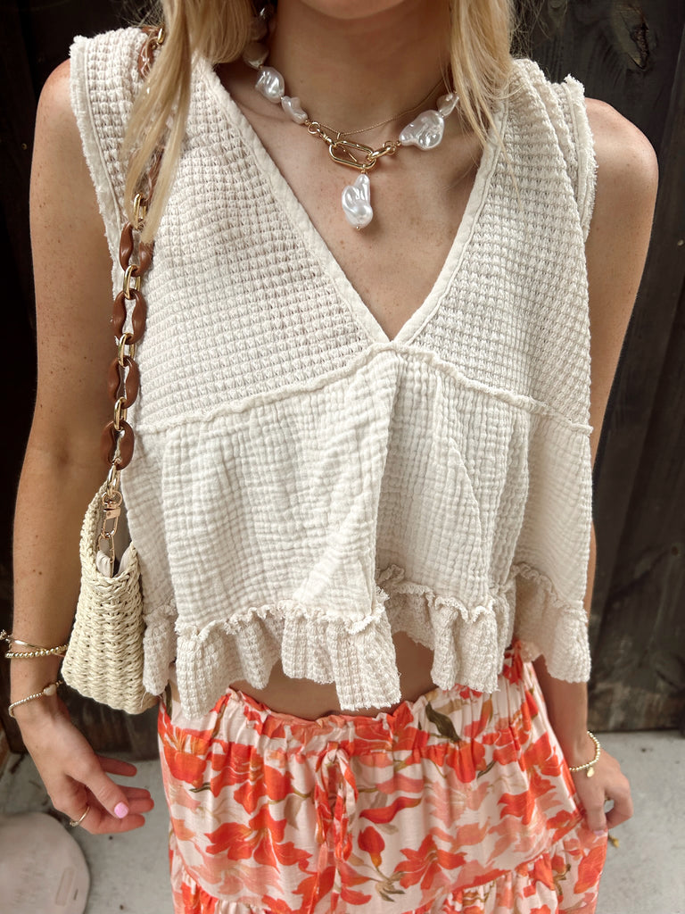 Beachy Dreams Shoulder Bag in Beige